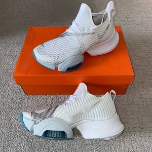 Nike Air Zoom Super Rep Women’s Sneaker